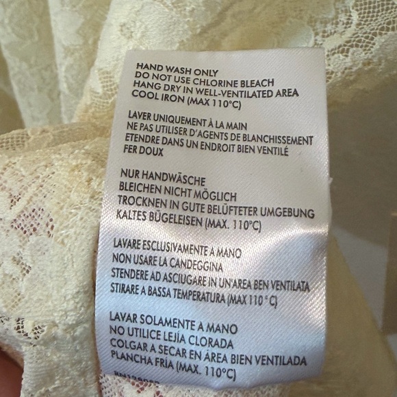 Lani the Label Ivory Lace Long Sleeve Bodysuit Size Small NWT Romantic Boho Chic - Picture 11 of 11